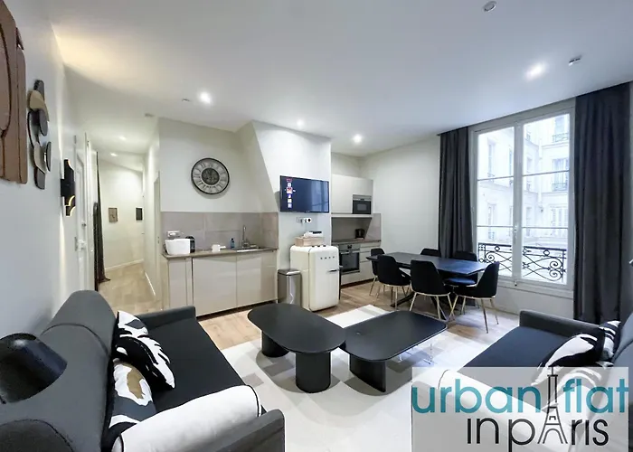 Urban Flat 62 - Beautiful Mermoz Champs-elysees Apartment Paris